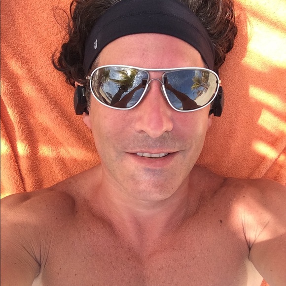 Meet your Posher, Sal - Picture 3 of 5